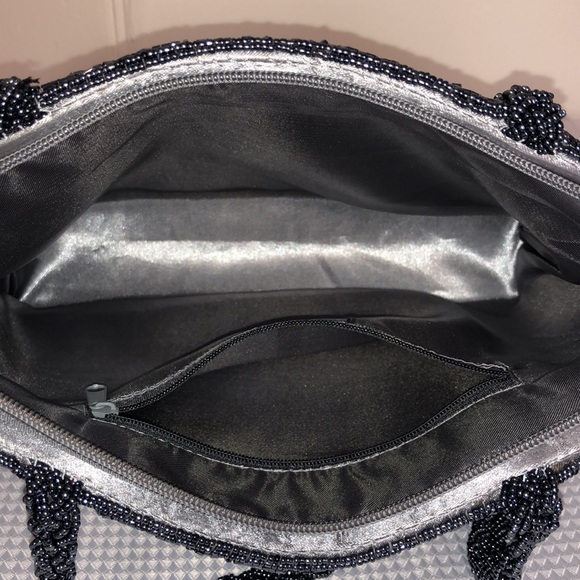 Silver Beaded Bag Braided Double Handle 3-D Floral Pattern Satin Lined 12”x8”x3” - Picture 13 of 17